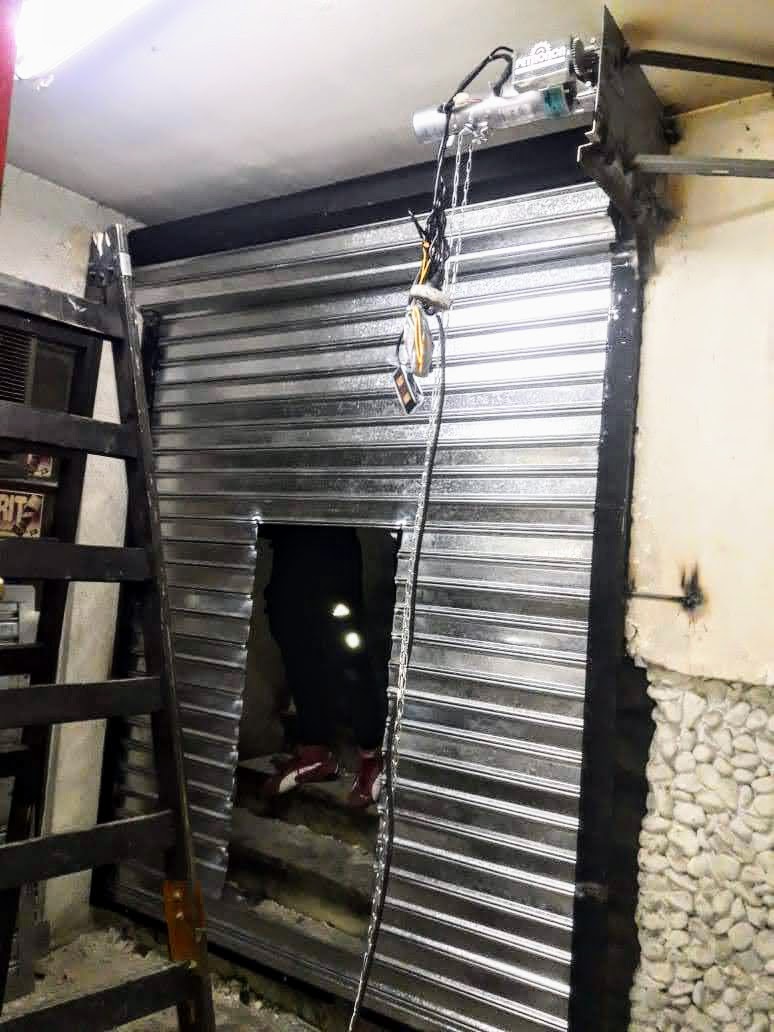 Cortina metálica — proyecto realizado 3